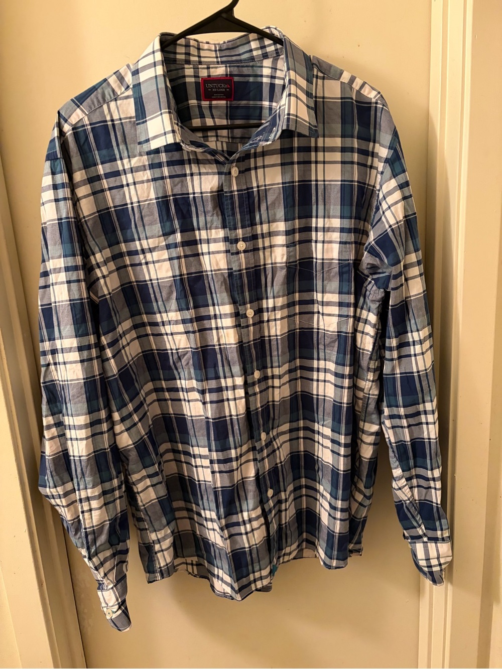 UNTUCKit Men's Blue & White Plaid Button-Down Shirt